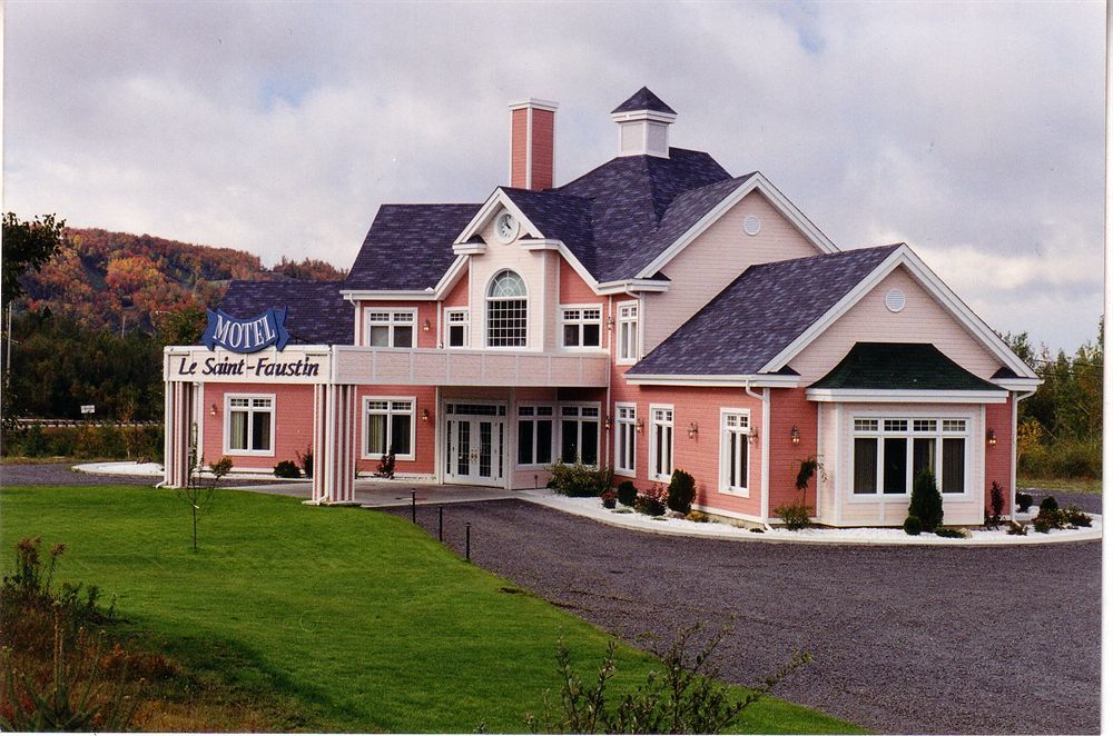 Le Saint Faustin Hotel Mont-Tremblant Exterior photo